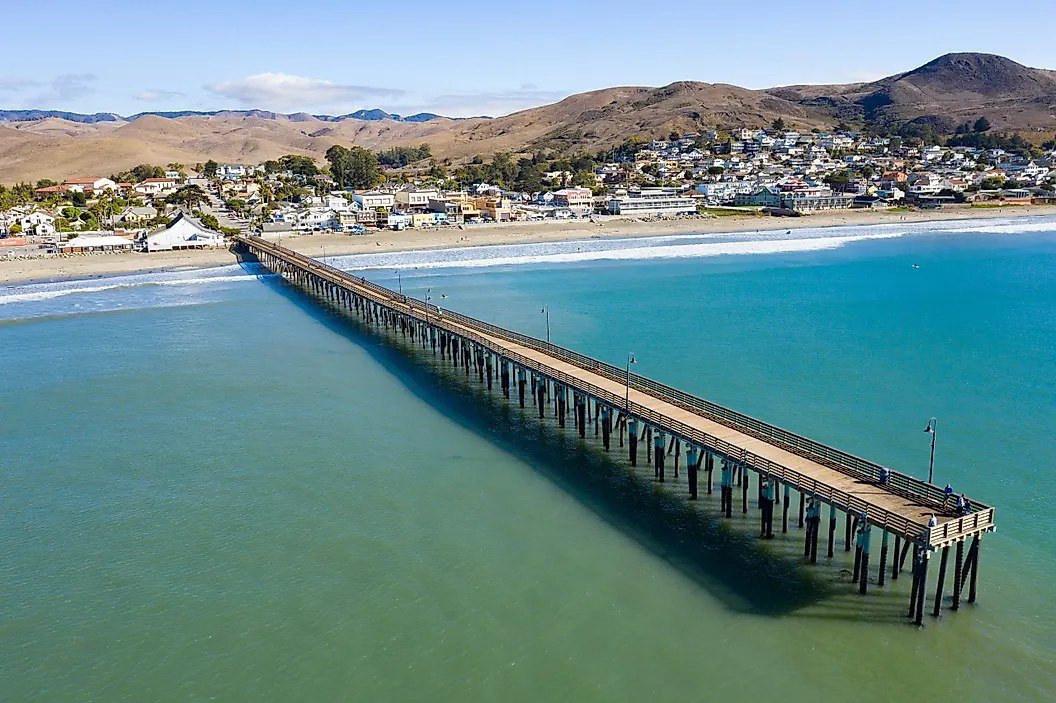 Pismo Beach pier stretching into the ocean